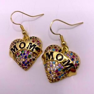 Ss gold tone heart shaped different colors crystals mom earrings